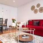 6 Guests Flat Champs Elysees 2 Bdr